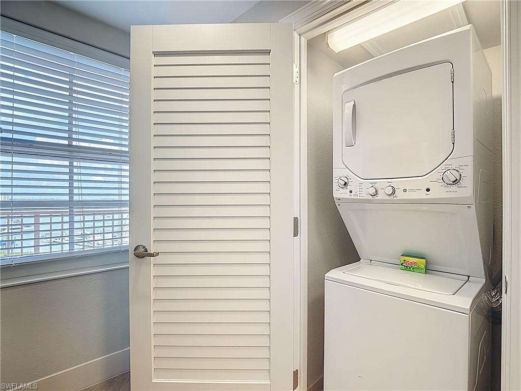 WHITE SAND VILLAS - Residential