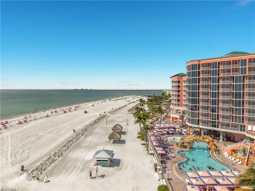 WHITE SAND VILLAS - Residential