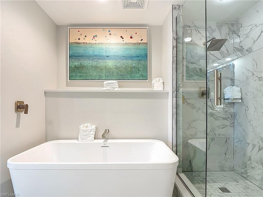 WHITE SAND VILLAS - Residential