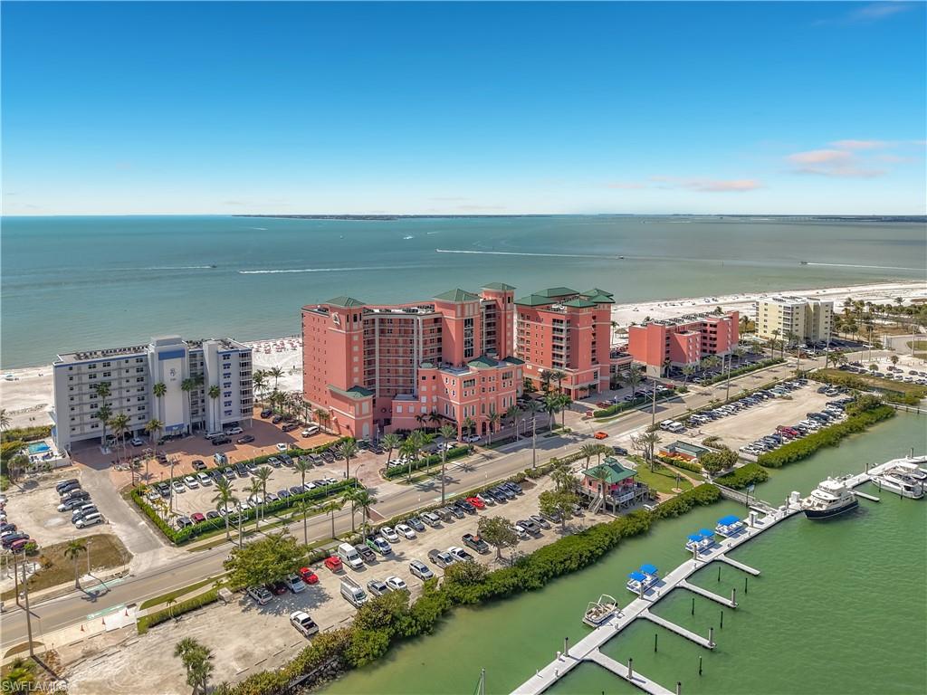 WHITE SAND VILLAS - Residential