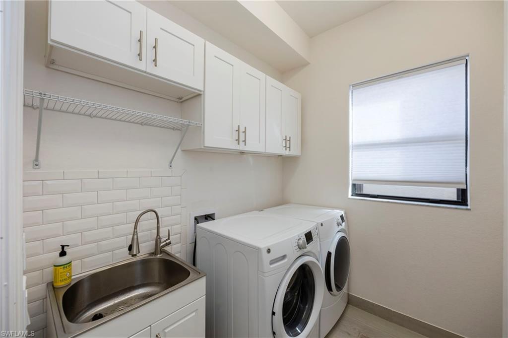 MARBELLA ISLES - Residential