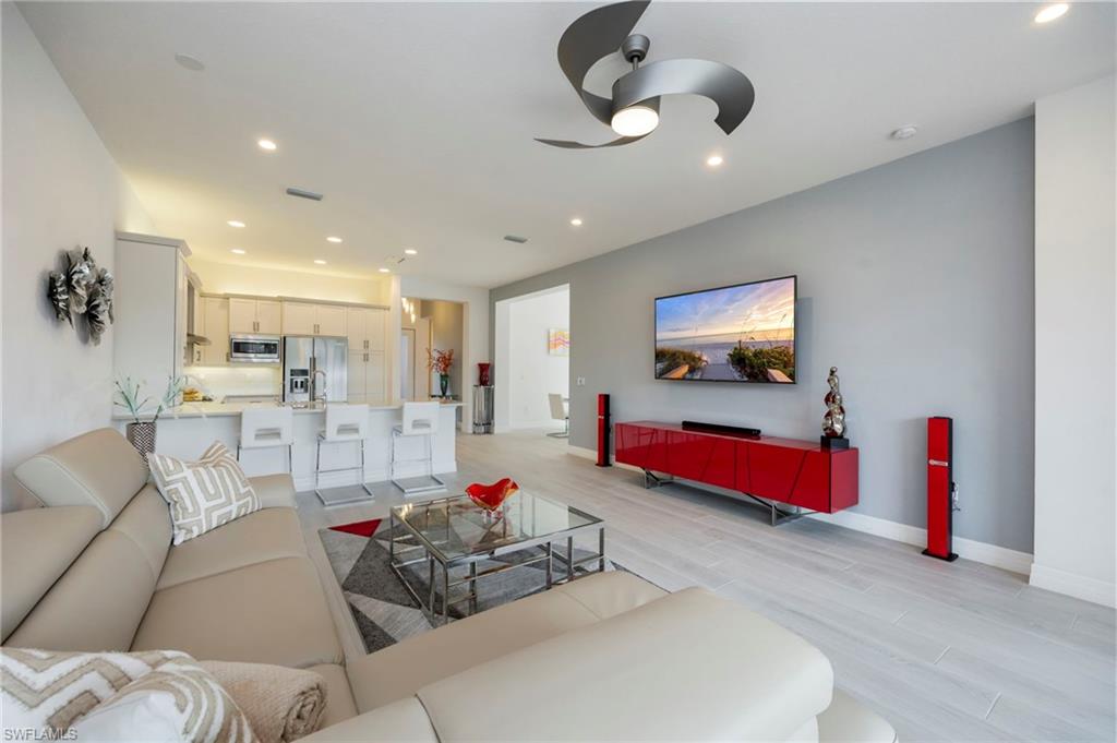 MARBELLA ISLES - Residential