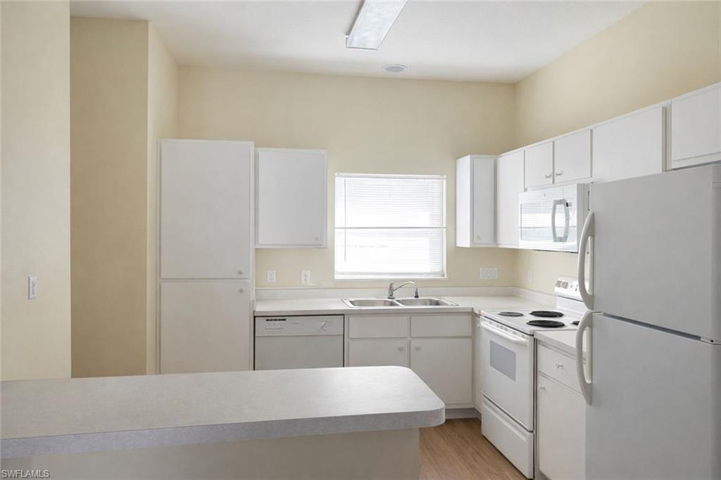 ISLAND CLUB AT CORKSCREW - Residential