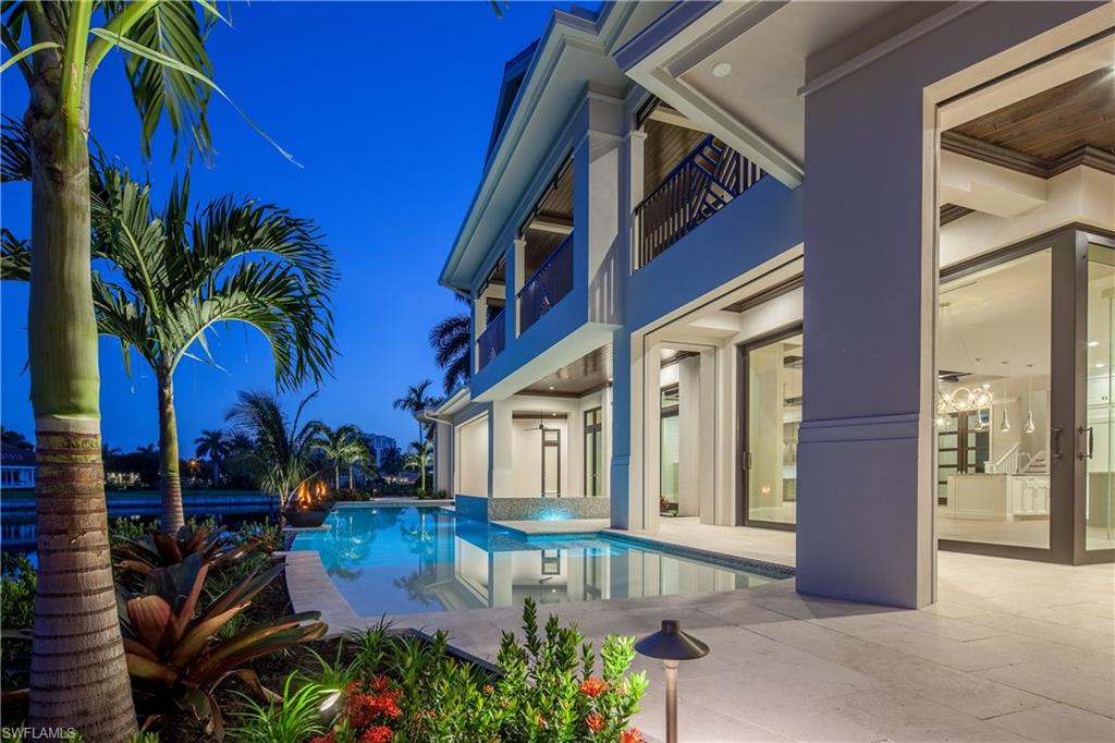 PARK SHORE - Residential