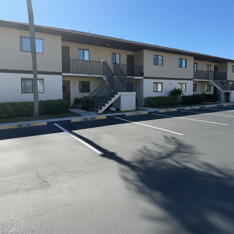 PINEWOOD SOUTH - Residential