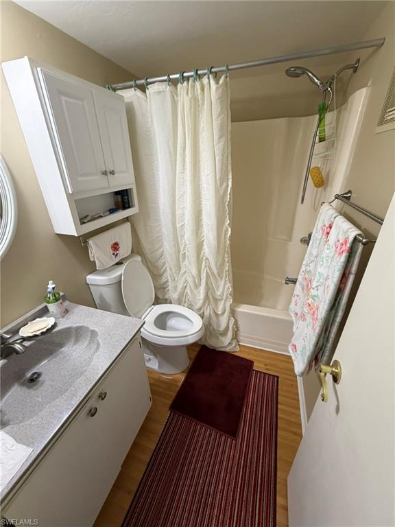 PINEWOOD SOUTH - Residential