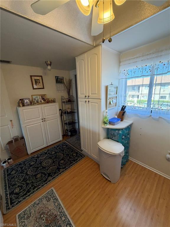 PINEWOOD SOUTH - Residential