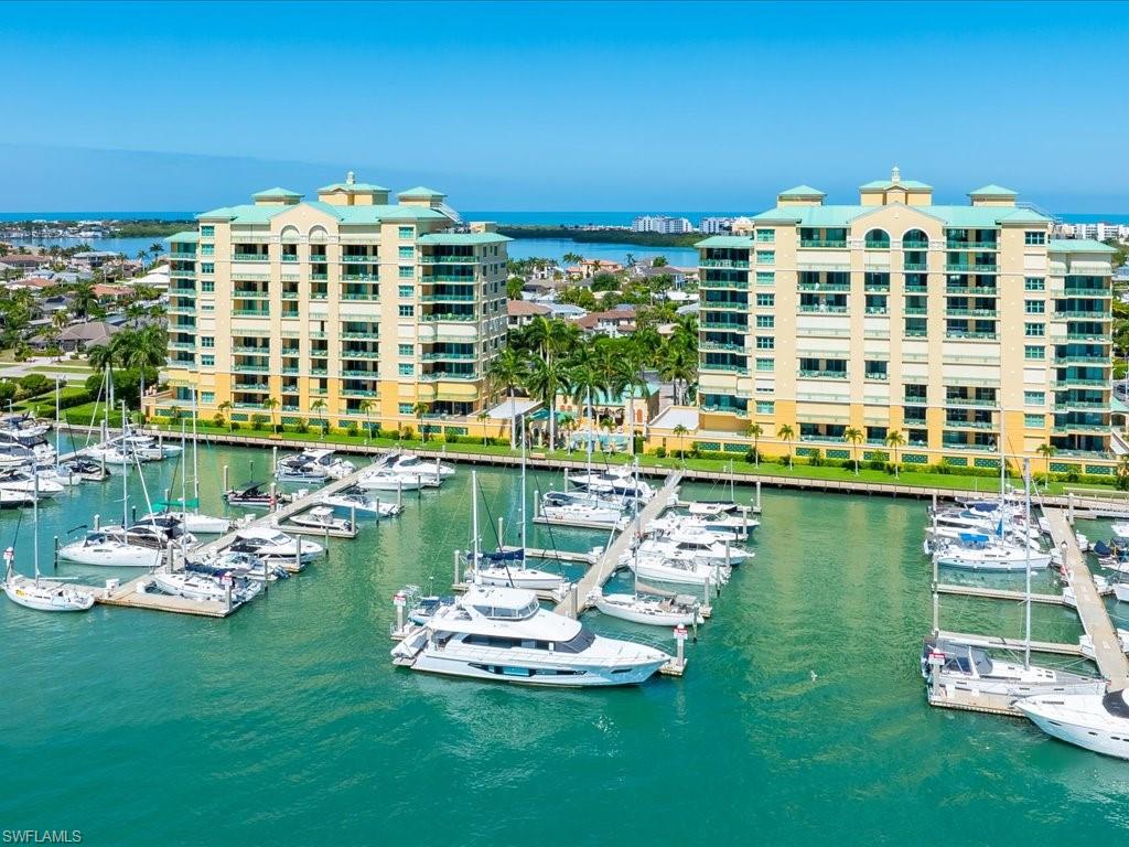 PIER 81 CONDOMINIUM - Residential