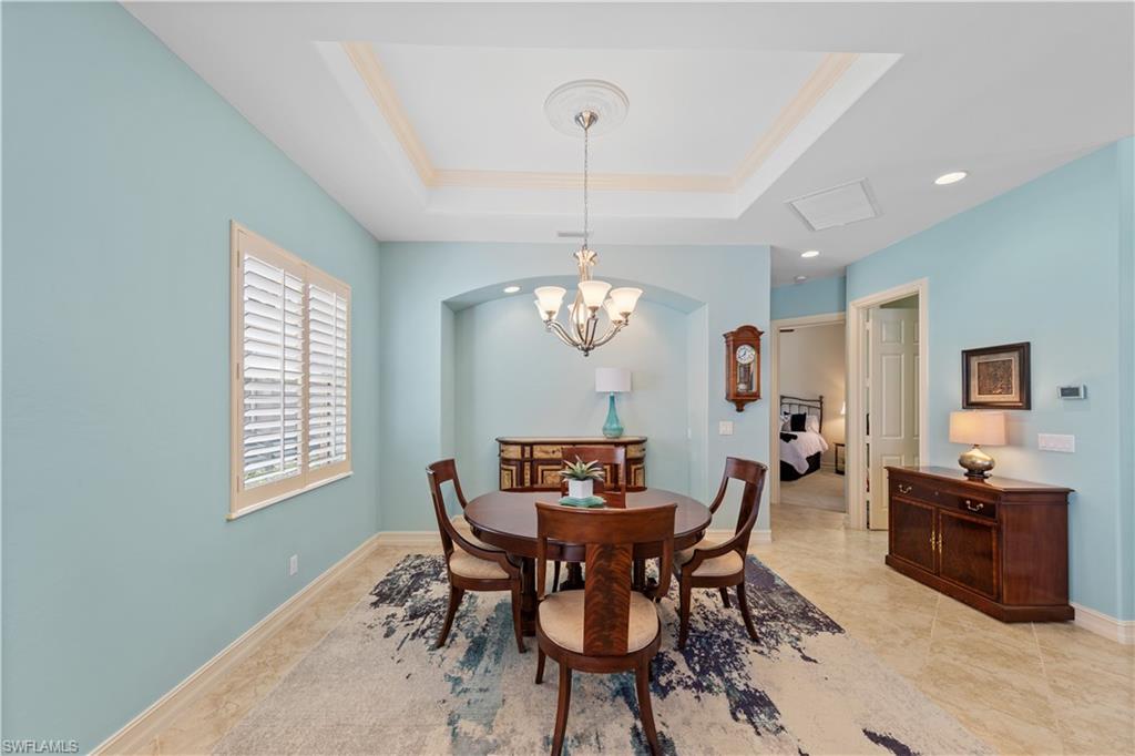 VILLA GRANDE - Residential