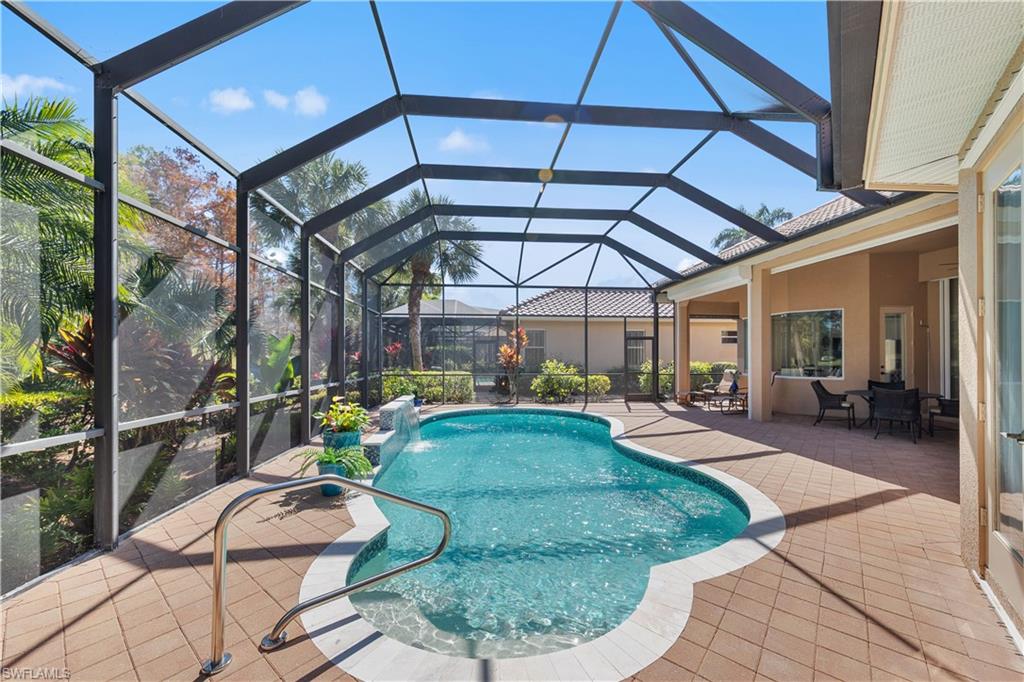 VILLA GRANDE - Residential