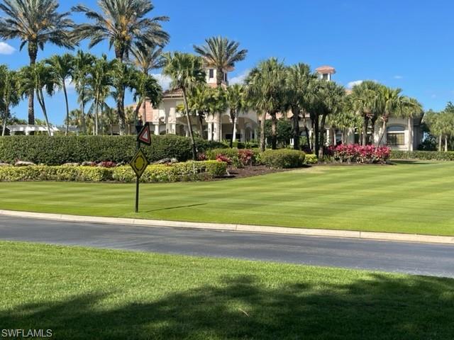 VILLA GRANDE - Residential