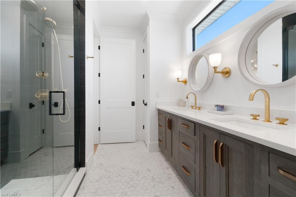 BONITA BEACH - Residential