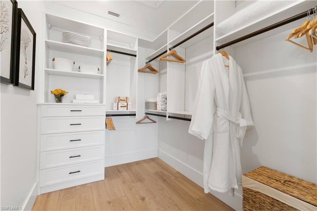 BONITA BEACH - Residential