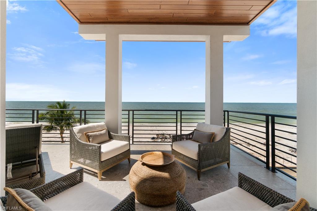 BONITA BEACH - Residential