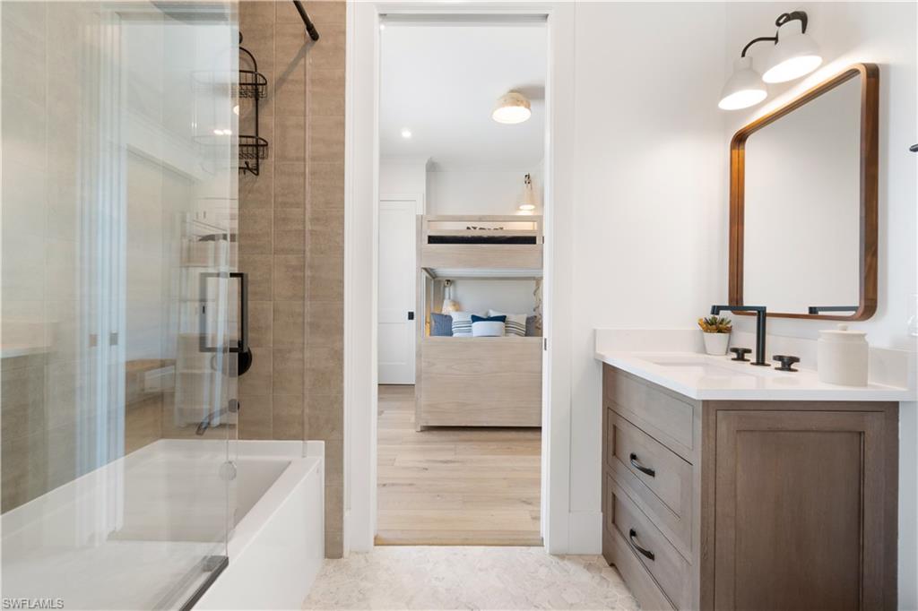 BONITA BEACH - Residential