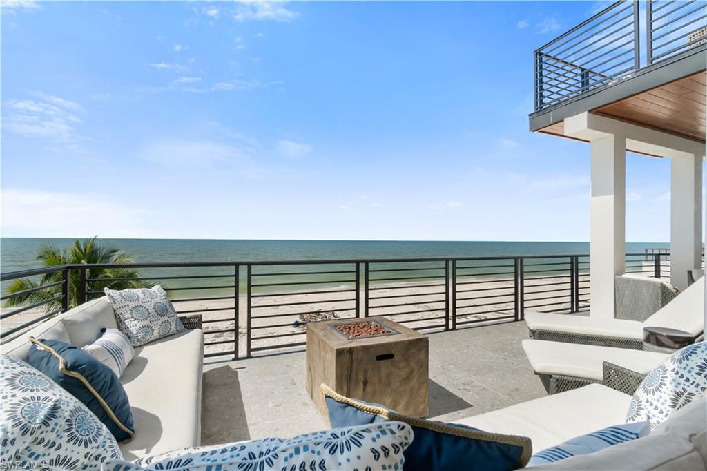 BONITA BEACH - Residential