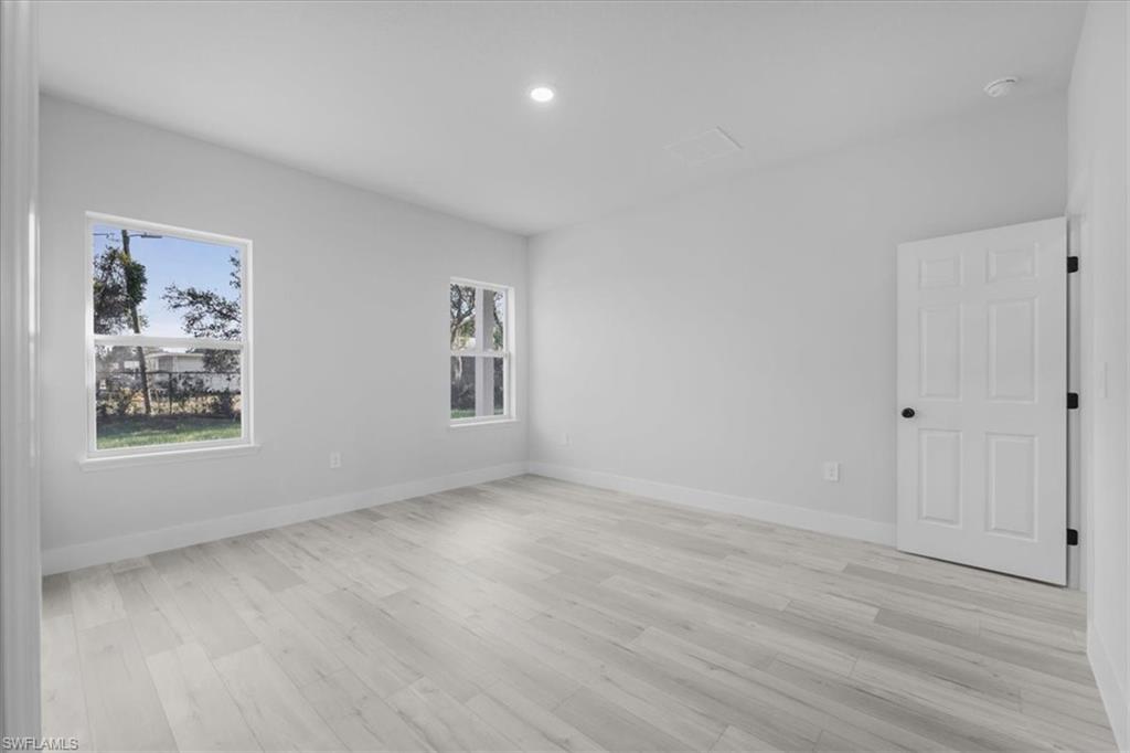 SUN N LAKES - Residential