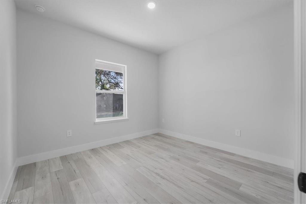 SUN N LAKES - Residential