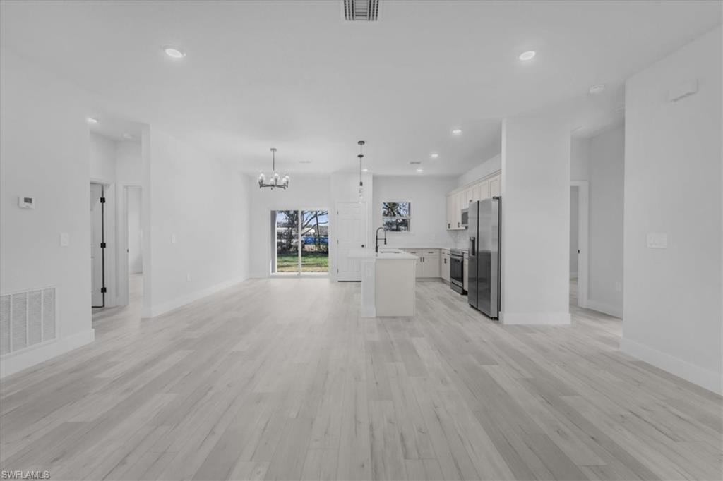 SUN N LAKES - Residential