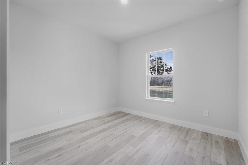 SUN N LAKES - Residential