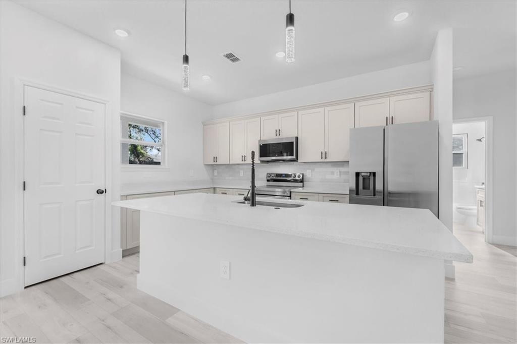 SUN N LAKES - Residential