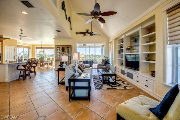 GALT ISLAND SHORES - Residential