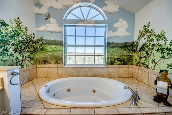 GALT ISLAND SHORES - Residential