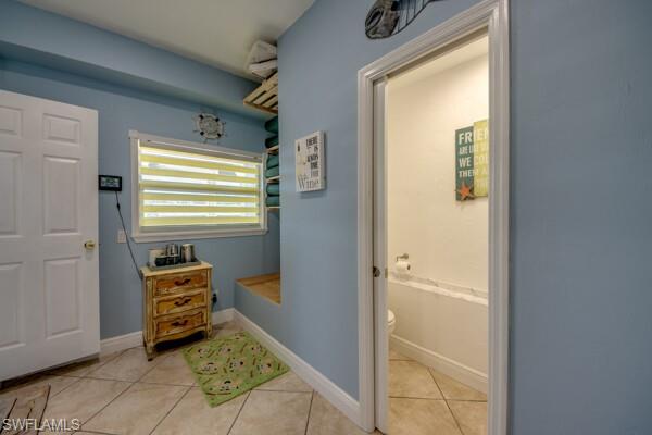 GALT ISLAND SHORES - Residential