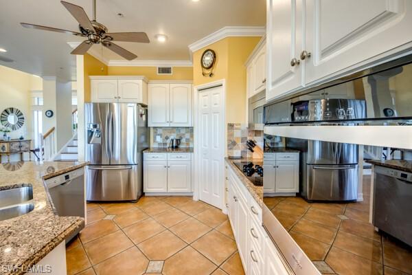 GALT ISLAND SHORES - Residential