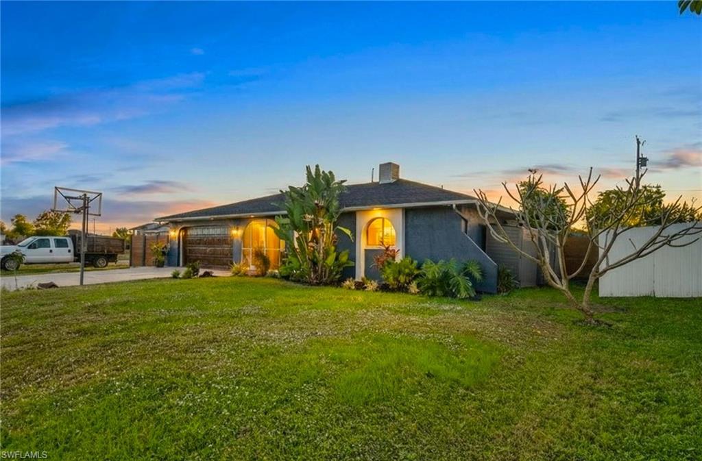 CAPE CORAL - Residential