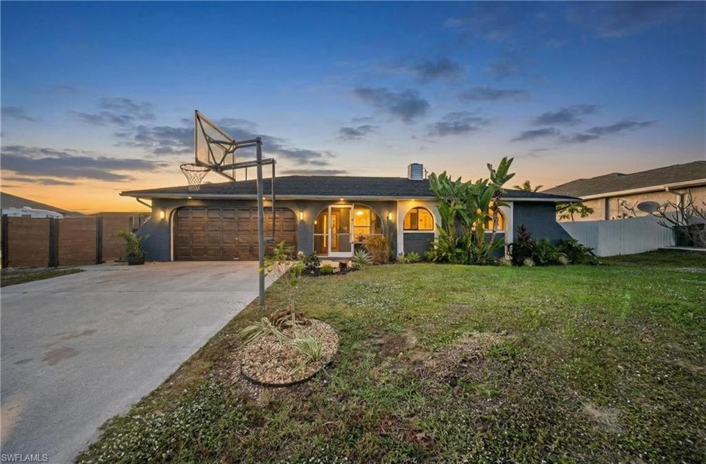 CAPE CORAL - Residential