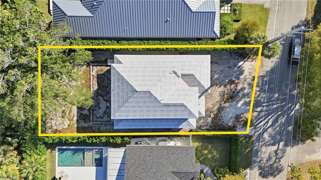 LAKE PARK - Residential