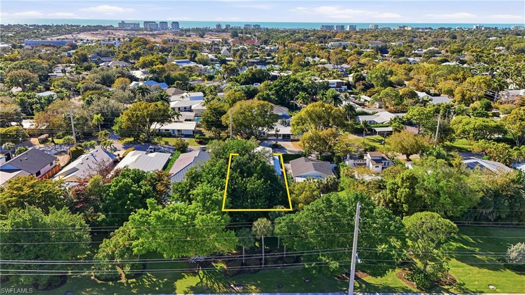 LAKE PARK - Residential