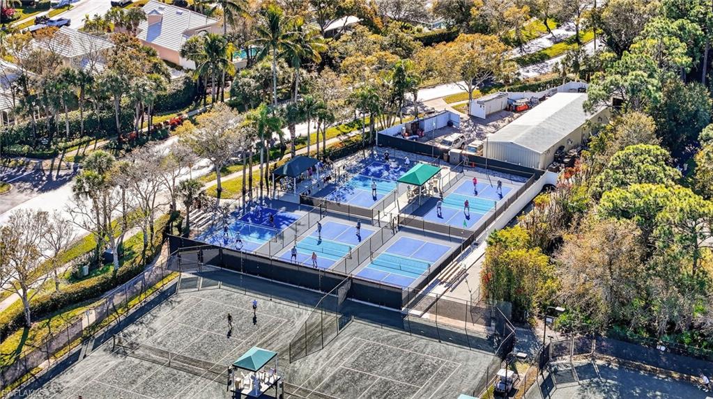 WILLOW BEND AT STERLING OAKS - Residential