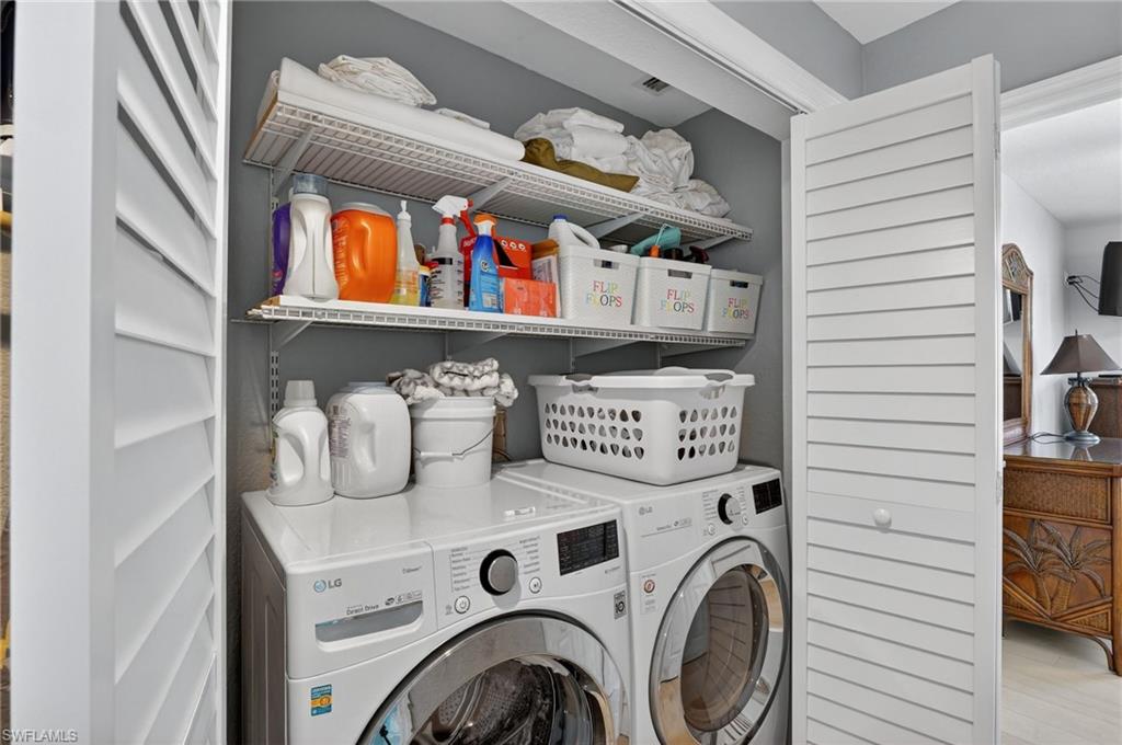 WILLOW BEND AT STERLING OAKS - Residential