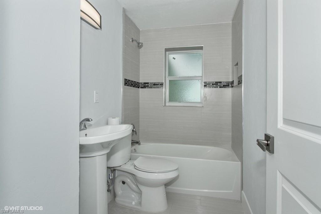 GOLDEN GATE CITY - Residential