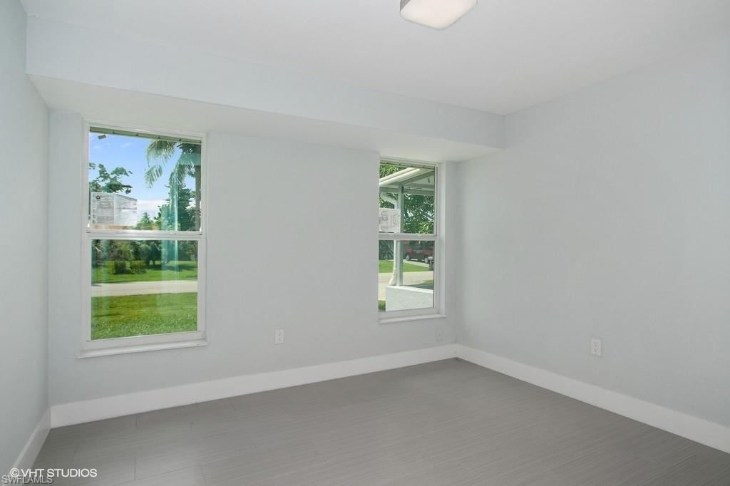 GOLDEN GATE CITY - Residential