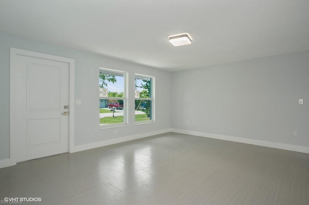 GOLDEN GATE CITY - Residential