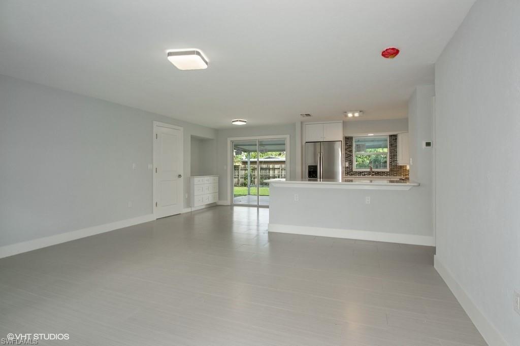 GOLDEN GATE CITY - Residential