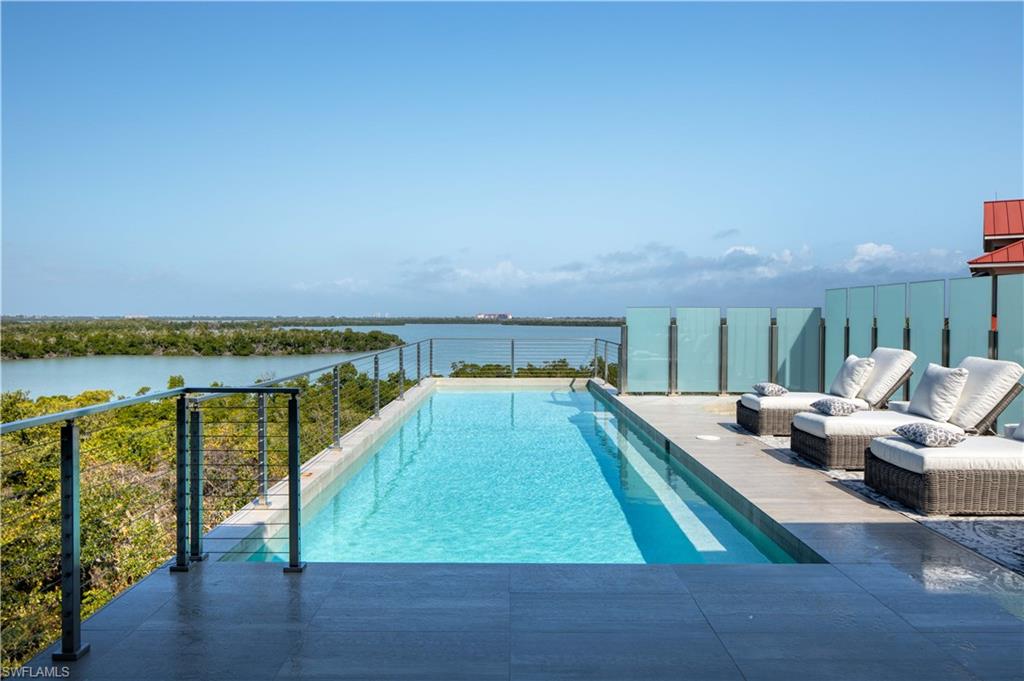 KEY MARCO - Residential