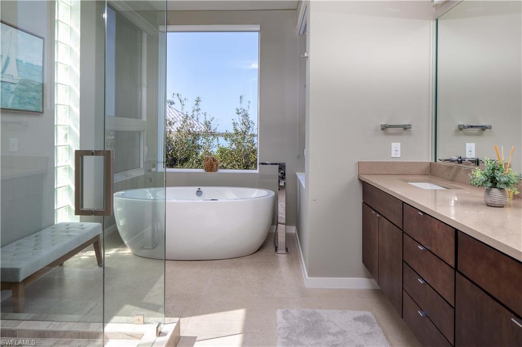 KEY MARCO - Residential