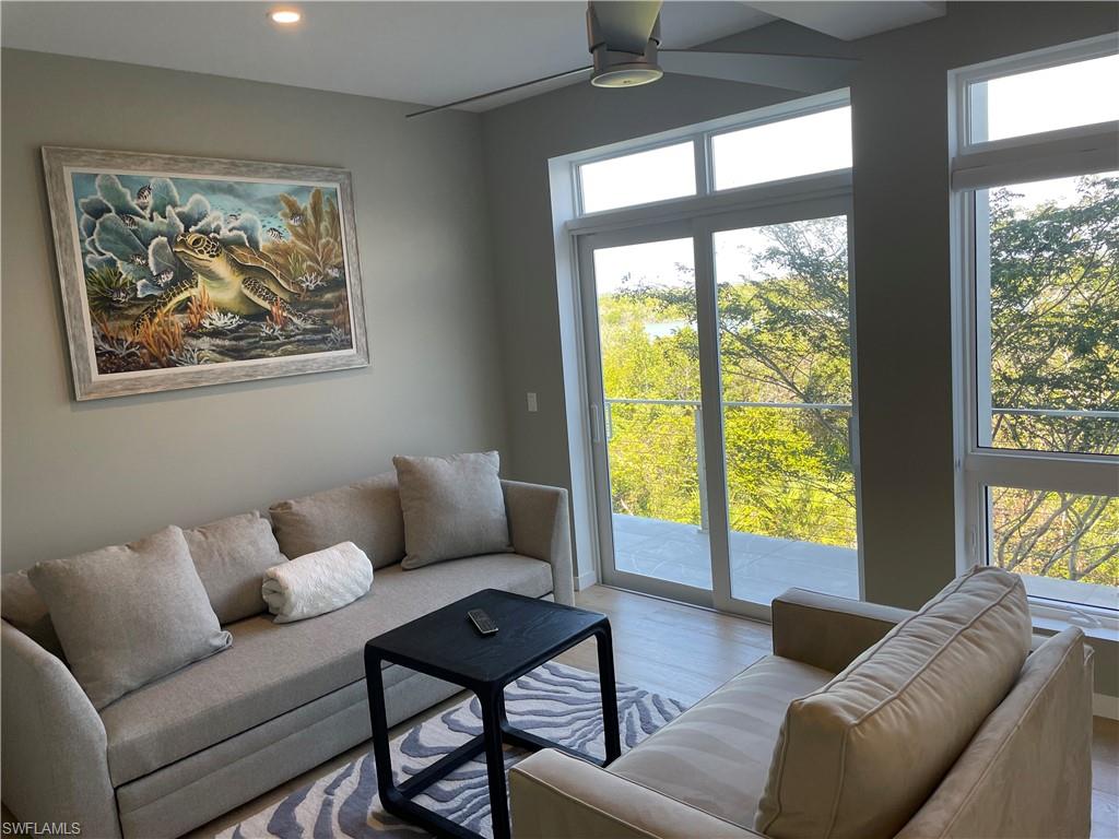 KEY MARCO - Residential