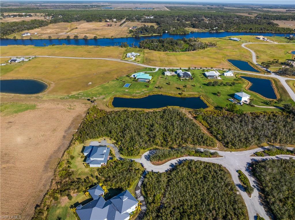 CALOOSA PRESERVE - Land