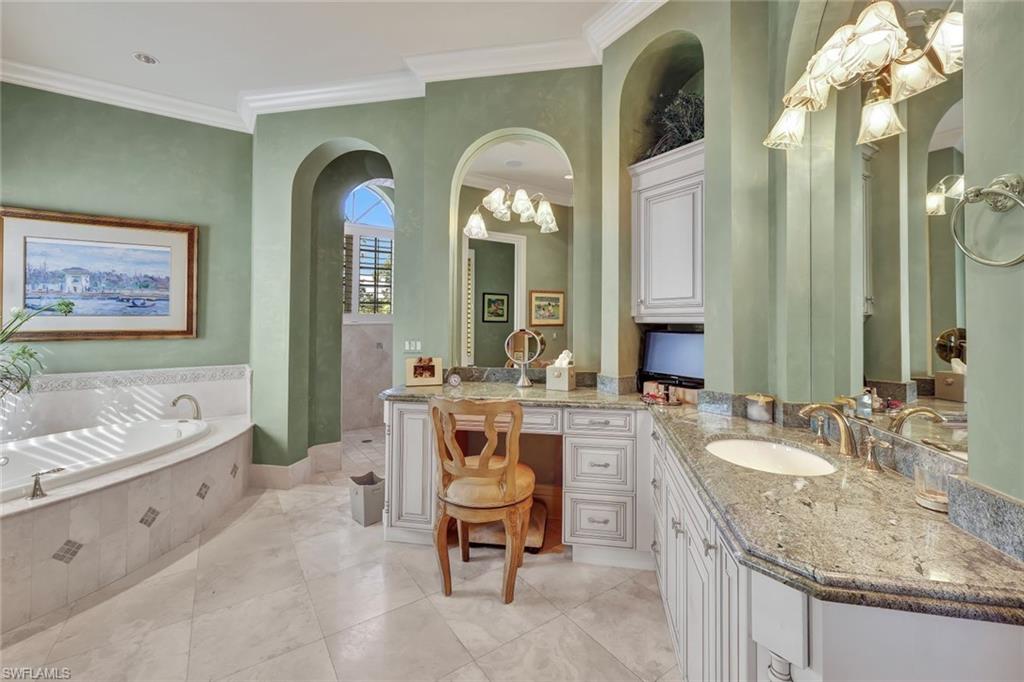 MARINA POINTE - Residential