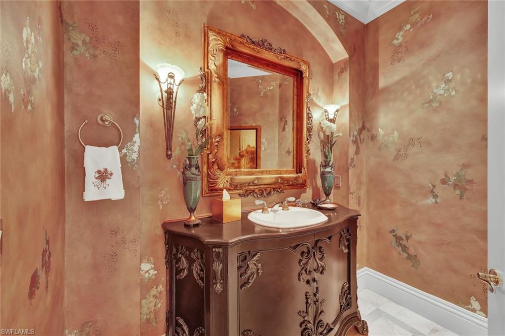 MARINA POINTE - Residential