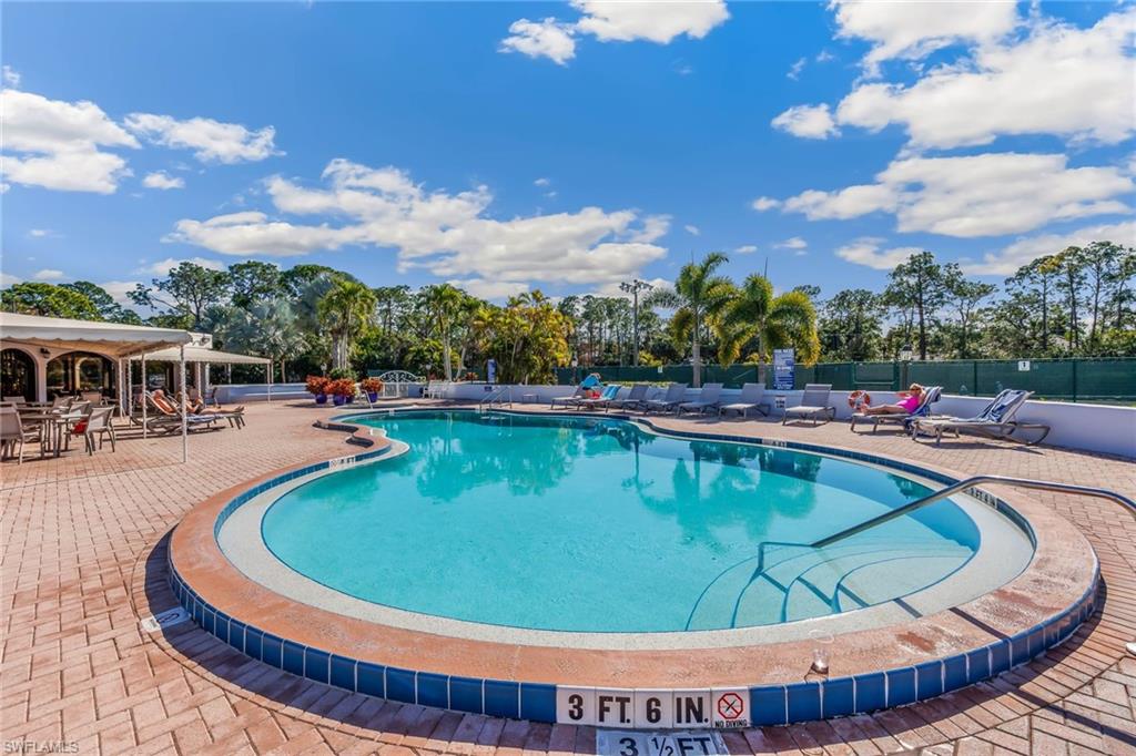 CORINTHIAN GARDENS AT WORLD - Residential