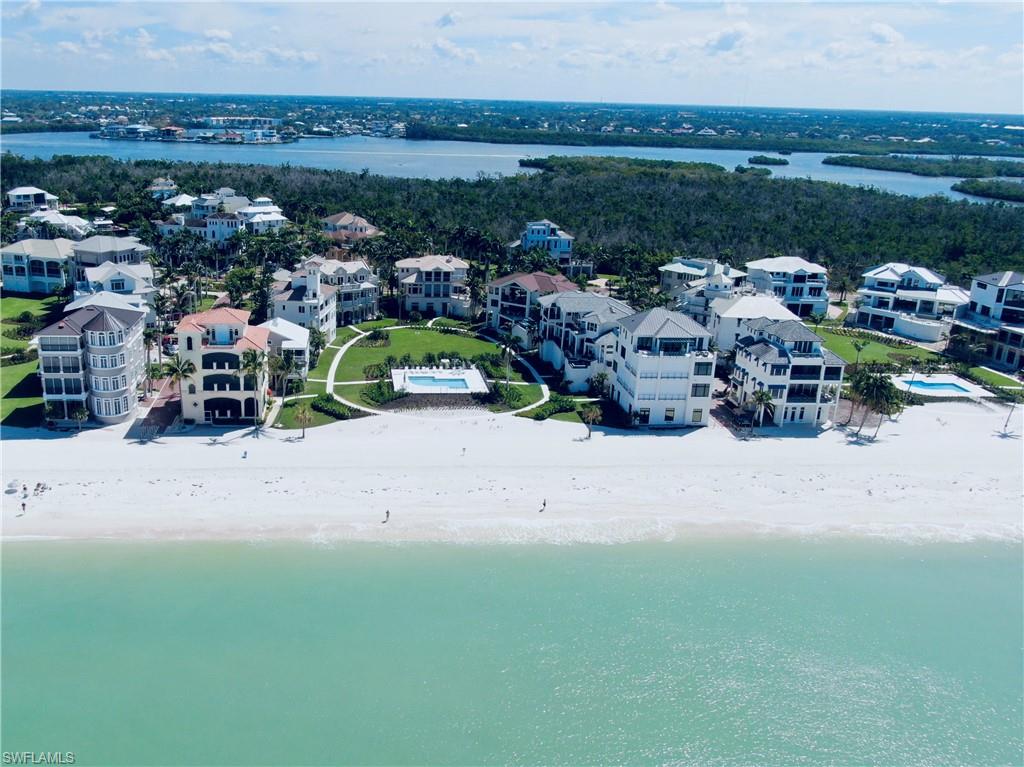 BAREFOOT BEACH - Land