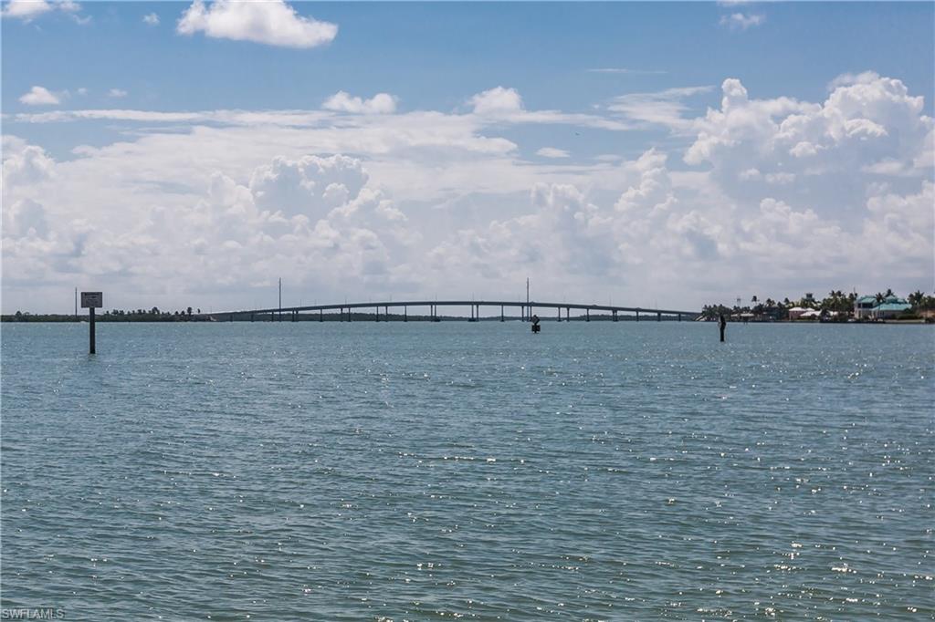 RIVERSIDE CLUB - Residential