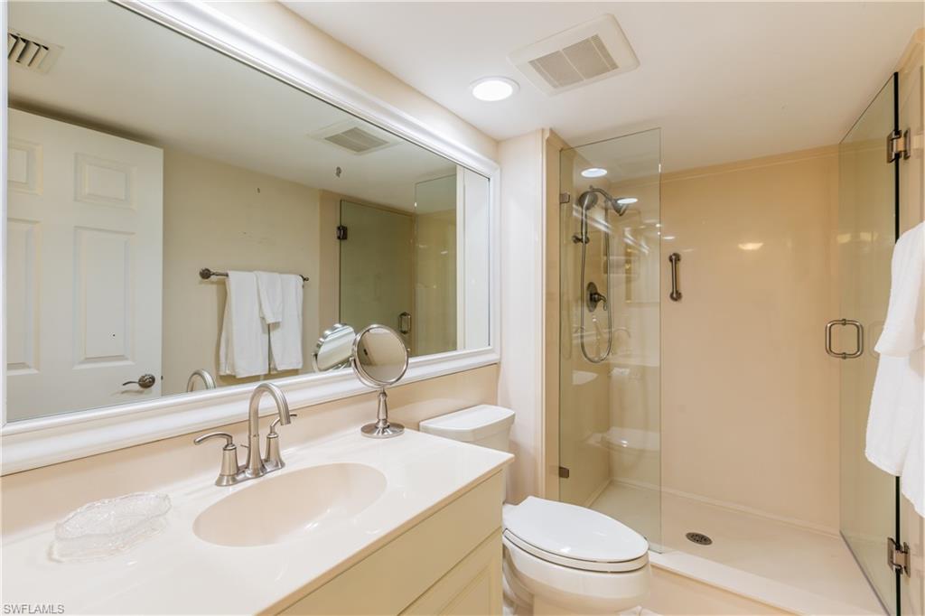 RIVERSIDE CLUB - Residential