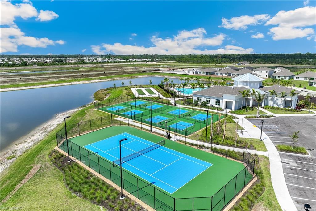 CORAL BAY - Residential